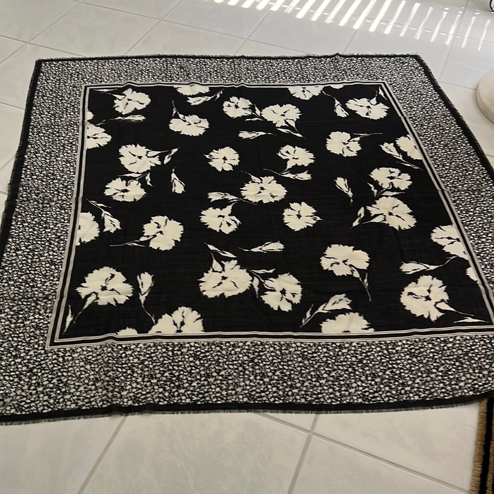 Vintage Mondi Large Shawl/Scarf